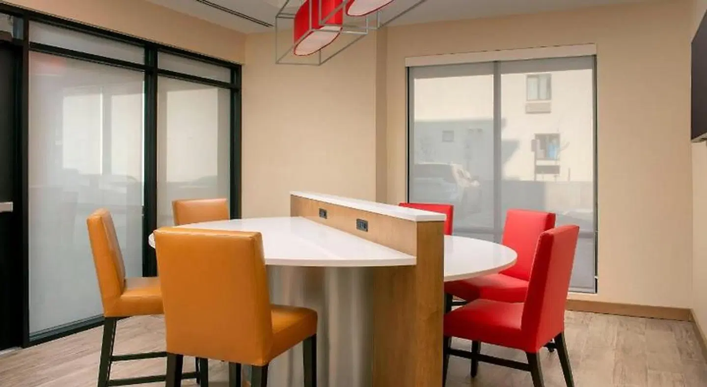 TownePlace Suites by Marriott College Park ROOM_EXAMPLE