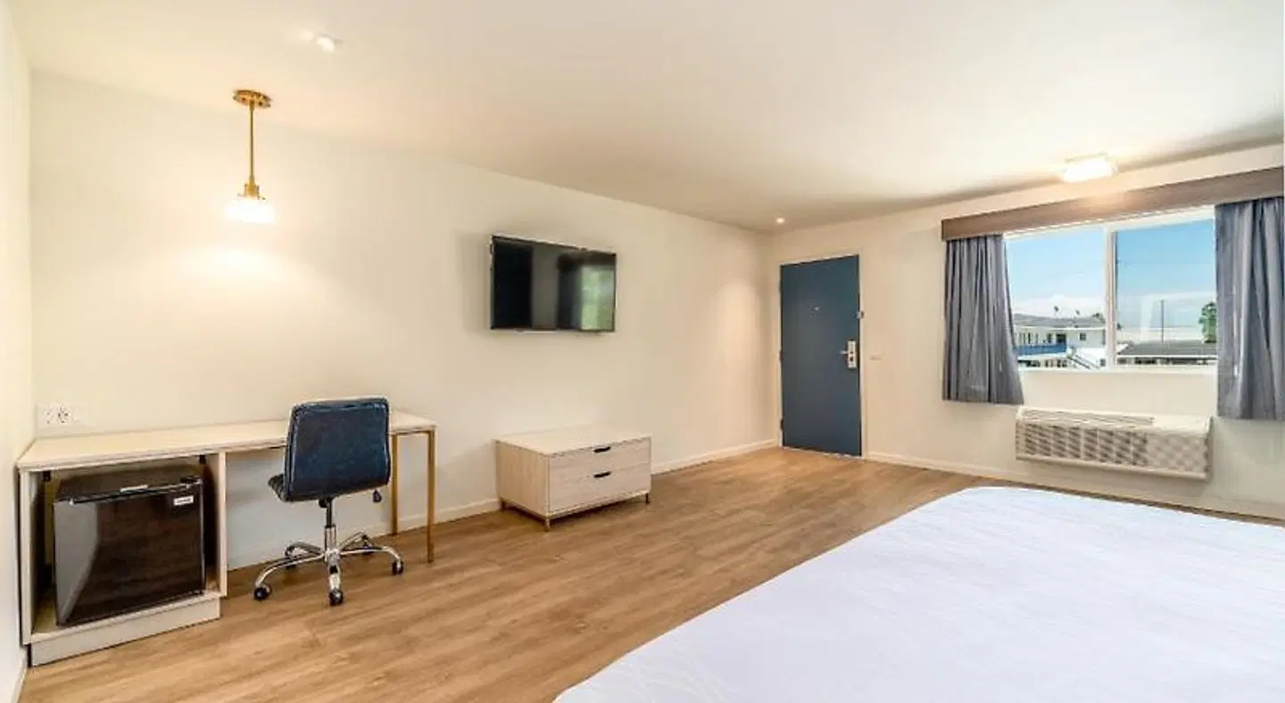 Trend Hotel at LAX Airport ROOM_EXAMPLE