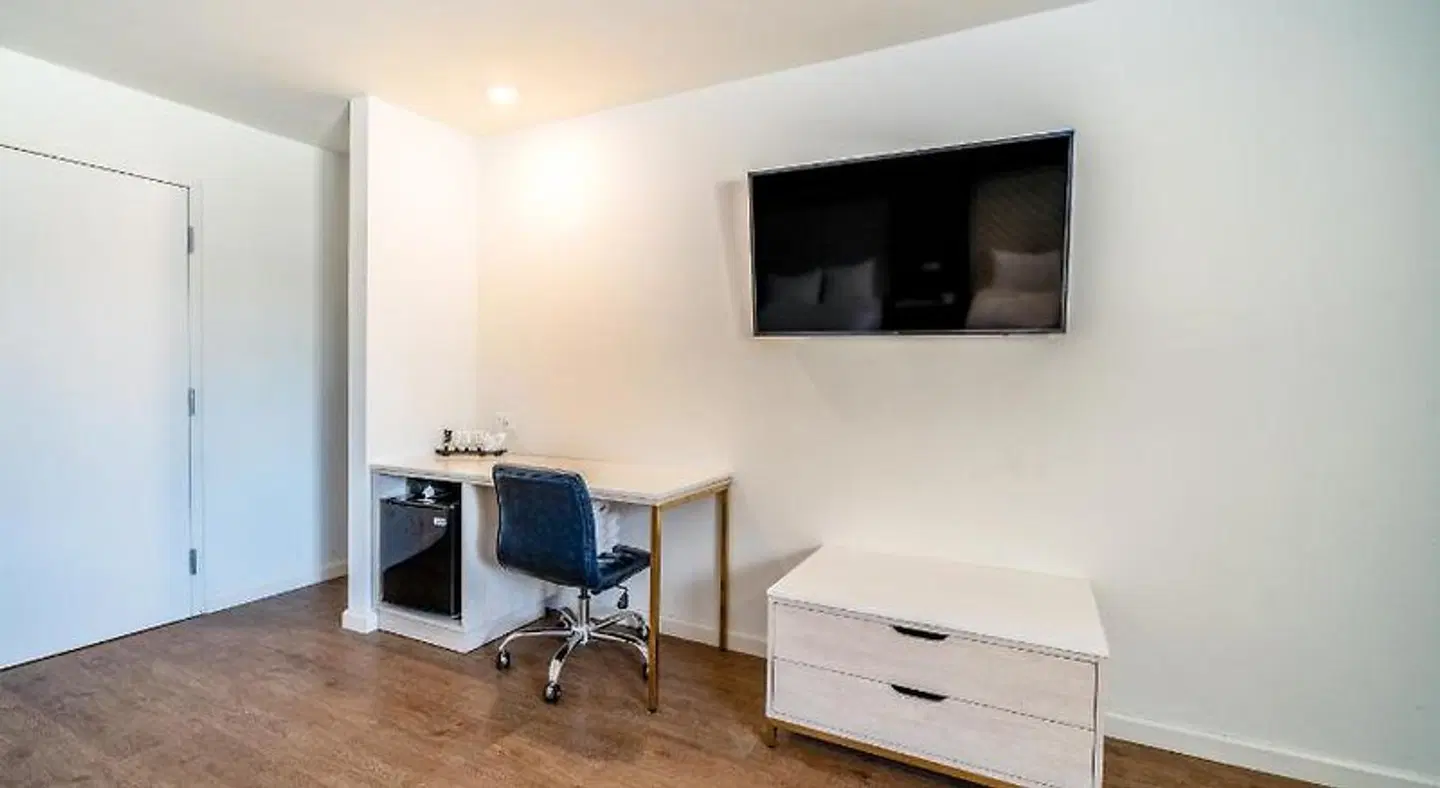Trend Hotel at LAX Airport ROOM_EXAMPLE