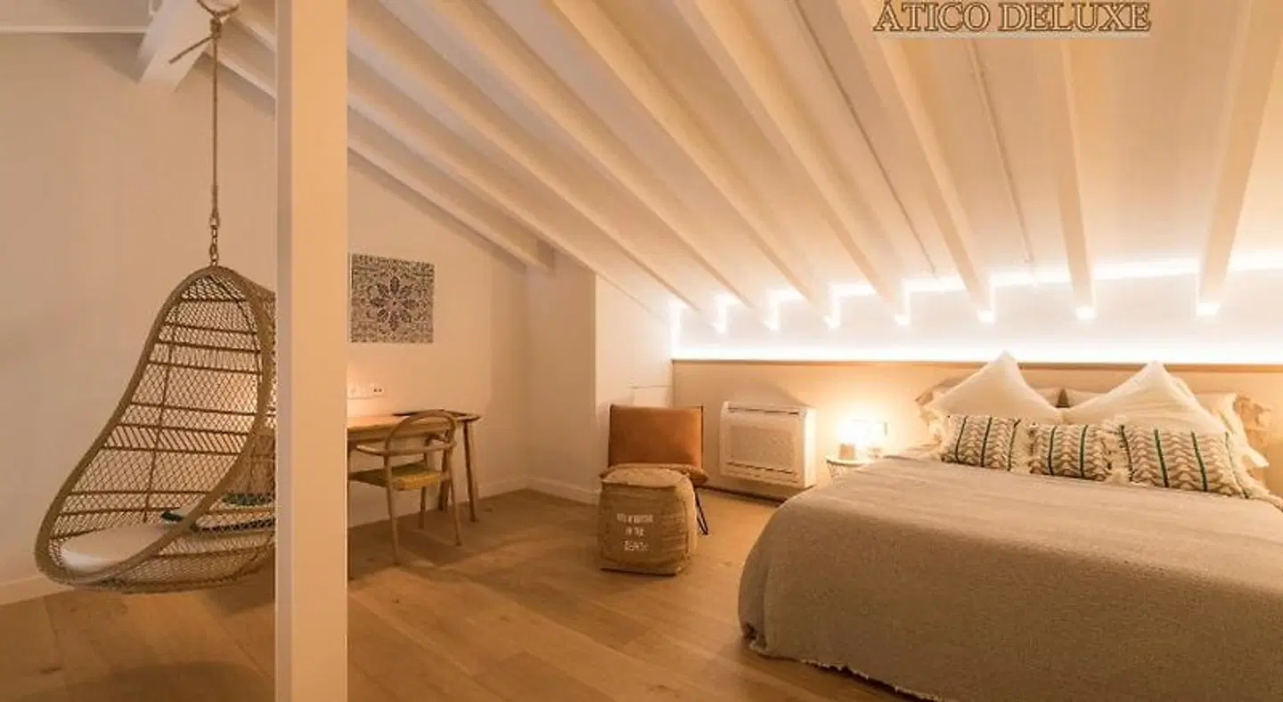 Portmany ROOM_EXAMPLE