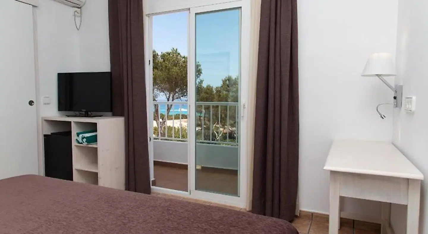 Entre Pinos ROOM_EXAMPLE
