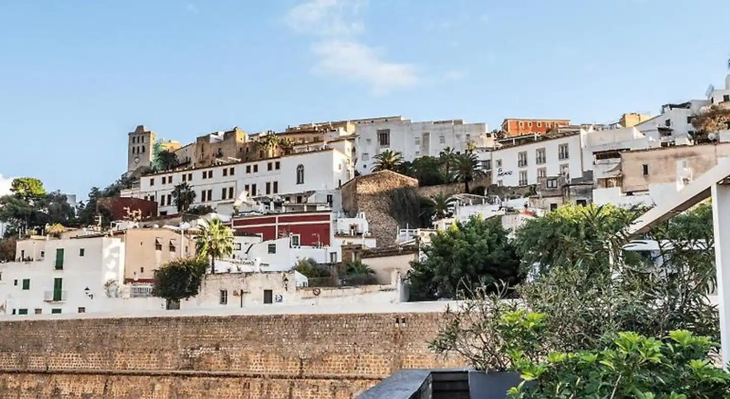 Hostal Parque Aussenansicht