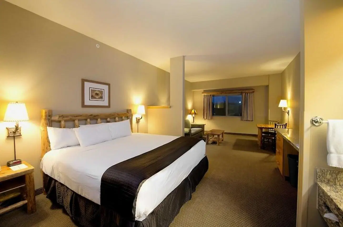 Great Wolf Lodge - Grand Mound ROOM_EXAMPLE