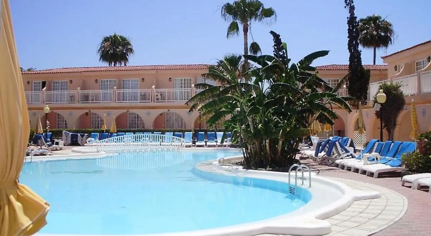Bungalows Parque Nogal OUTDOOR_POOL