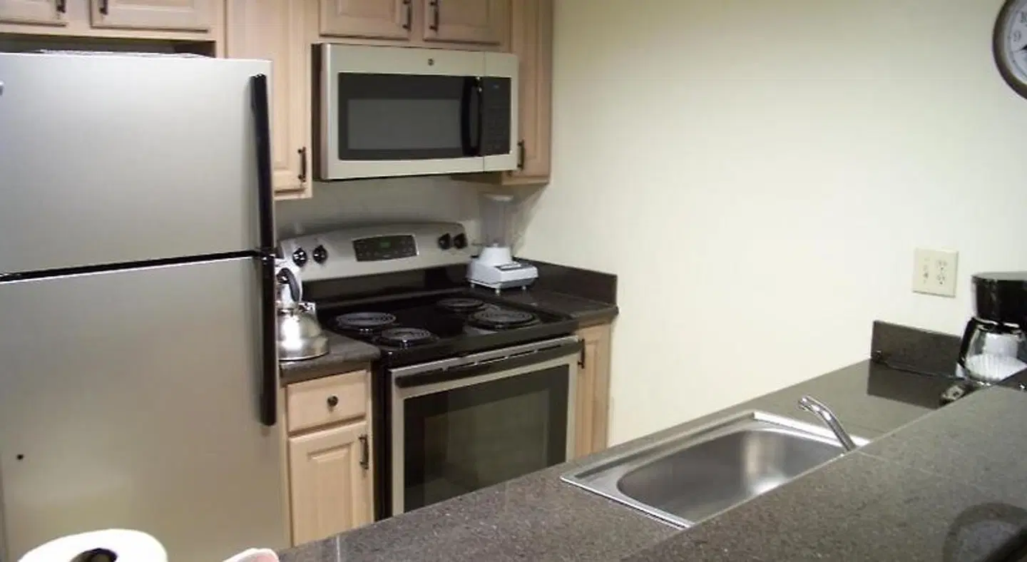 Sandstone Creek Club Condominiums ROOM_EXAMPLE