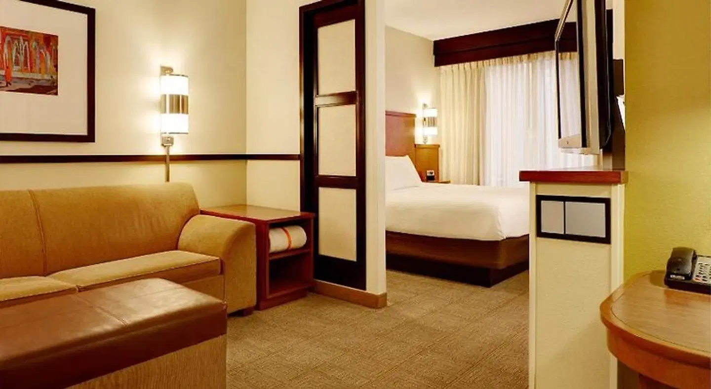 Hyatt Place Tampa Airport/Westshore ROOM_EXAMPLE