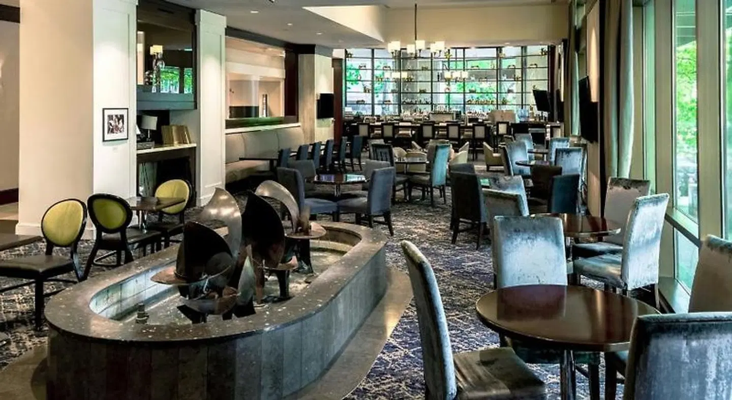 Sheraton Grand Seattle Bar