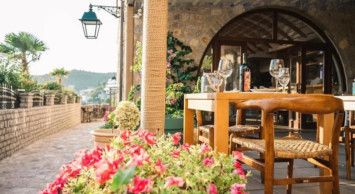 Hotel Pirate Old Town Terrasse