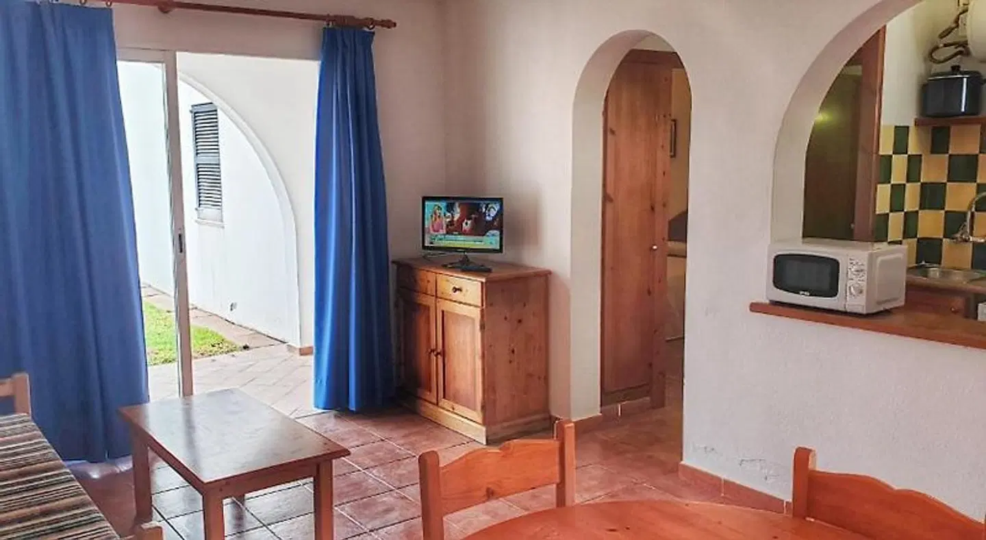 O7 Vista Picas ROOM_EXAMPLE