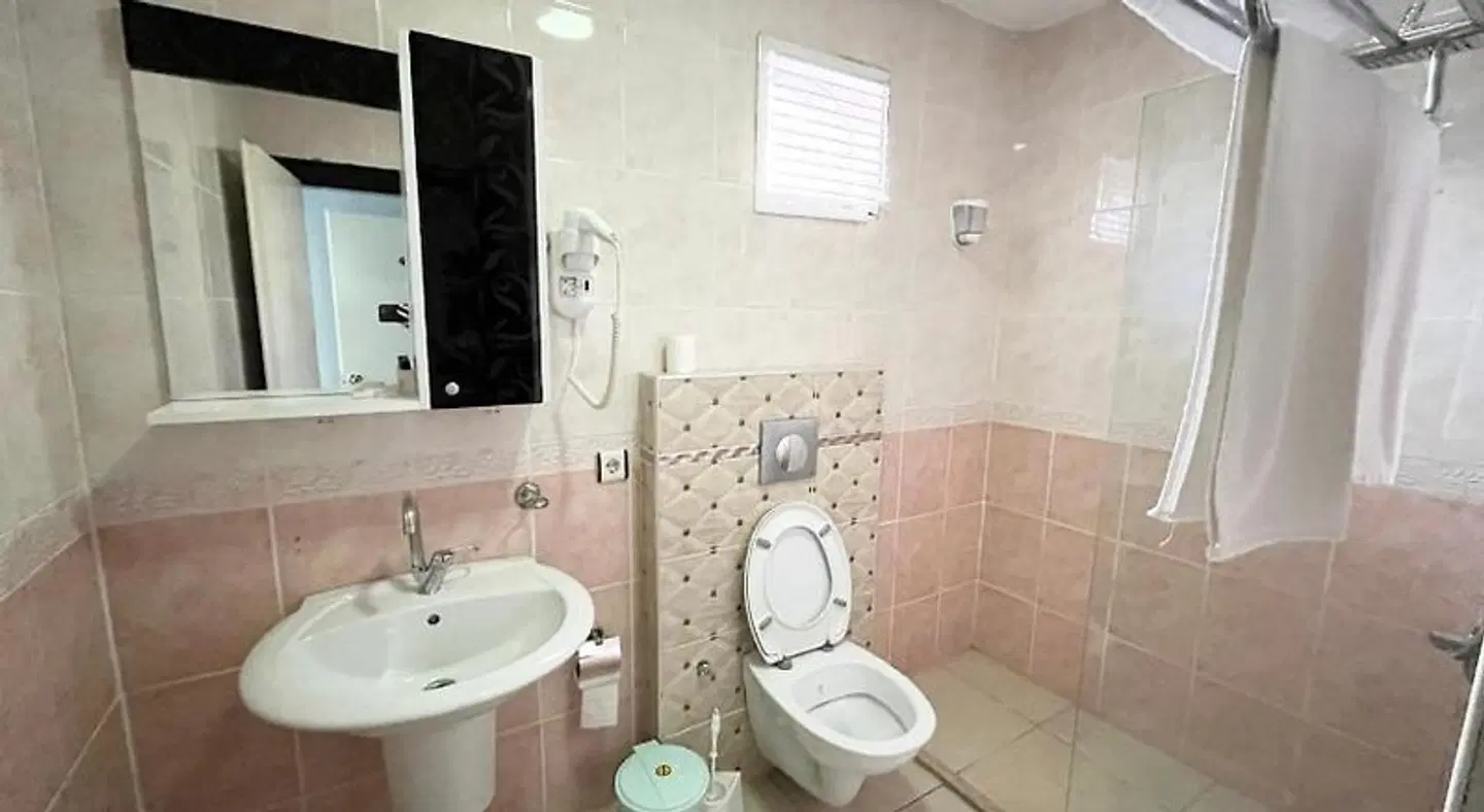 Deluxe Ersoy Hotel Badezimmer