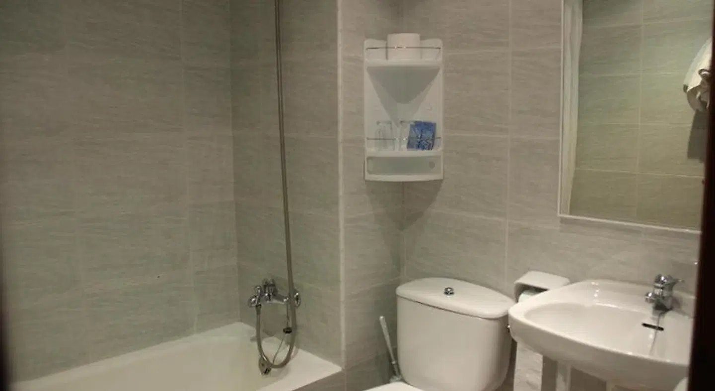 Hostal Sa Prensa Badezimmer