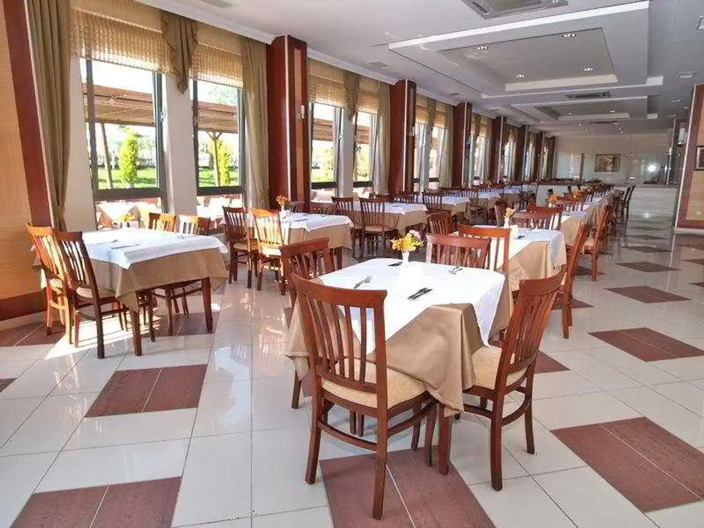Club Side Coast Restaurant