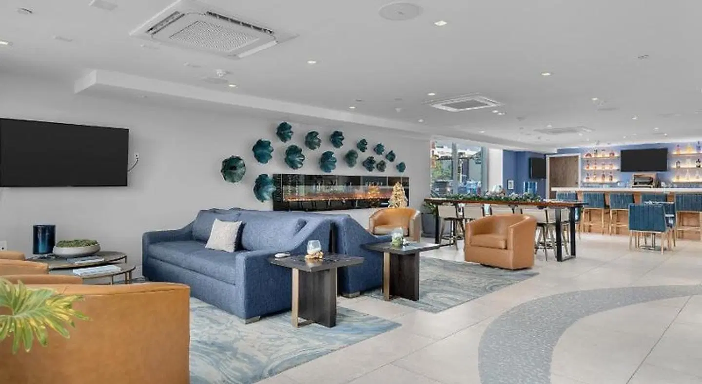 H2O Hermosa LOUNGE_LOBBY
