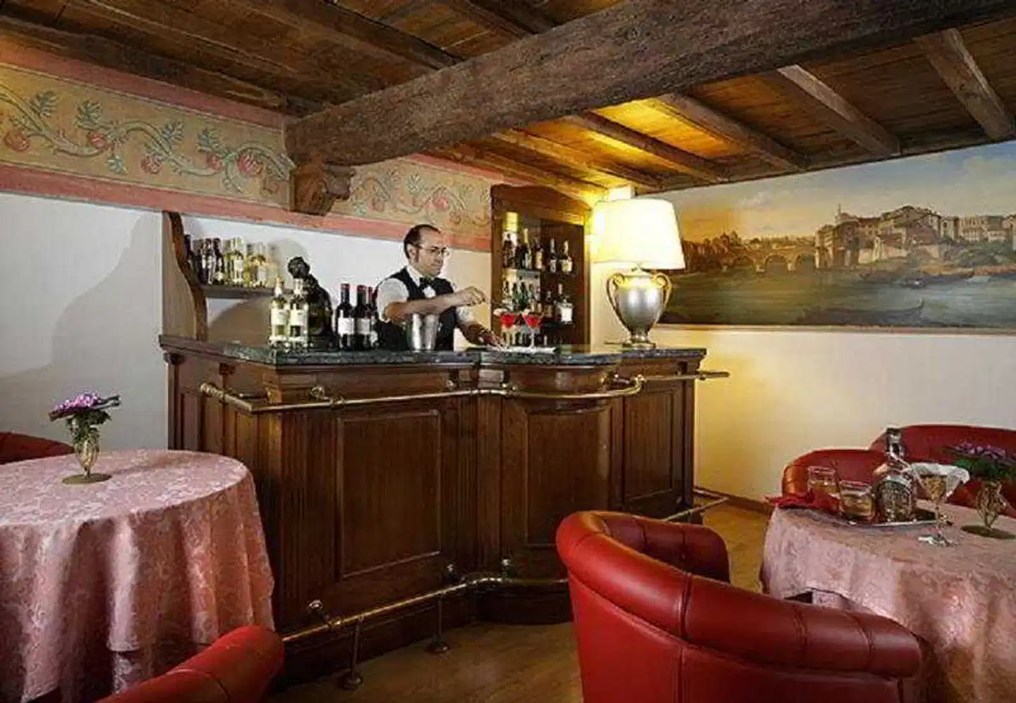 Hotel Pantheon Bar