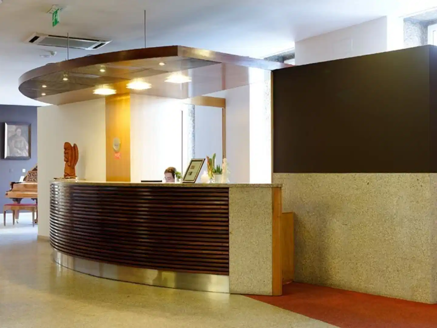 Golden Tulip Braga Hotel & Spa Lobby