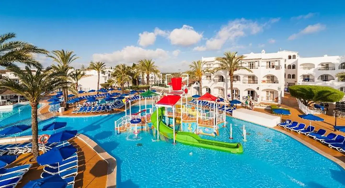 Globales Bouganvilla OUTDOOR_POOL