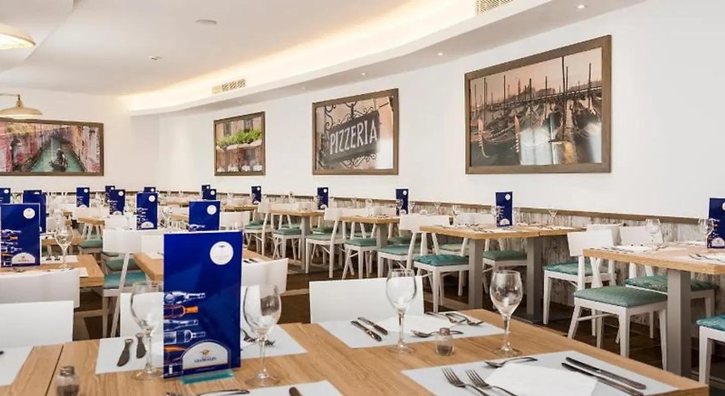 Globales Bouganvilla Restaurant