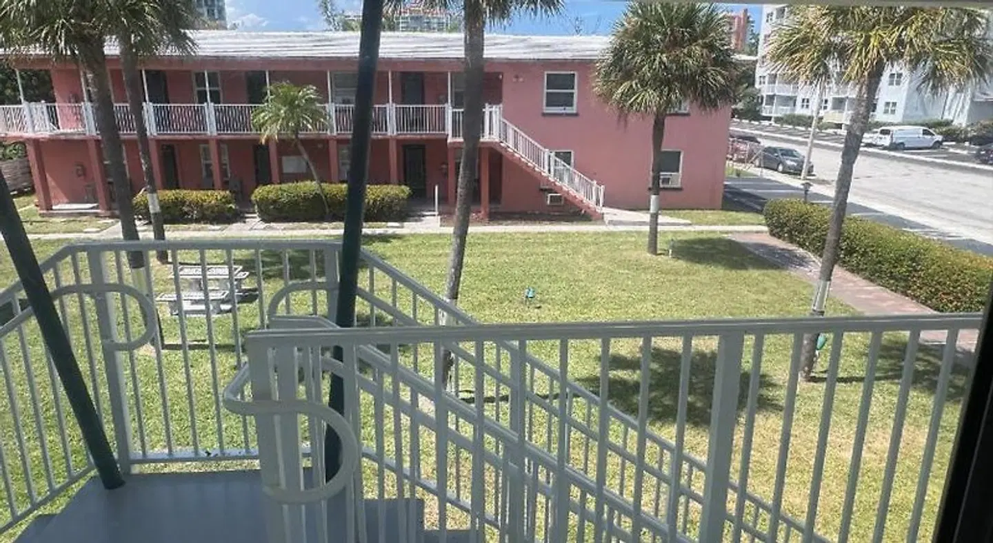 Rolo Beach Hotel Terrasse