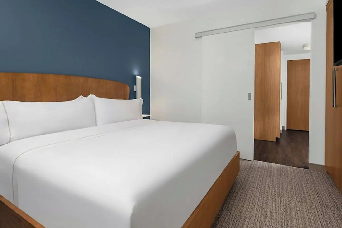 Element Calgary Downtown ROOM_EXAMPLE