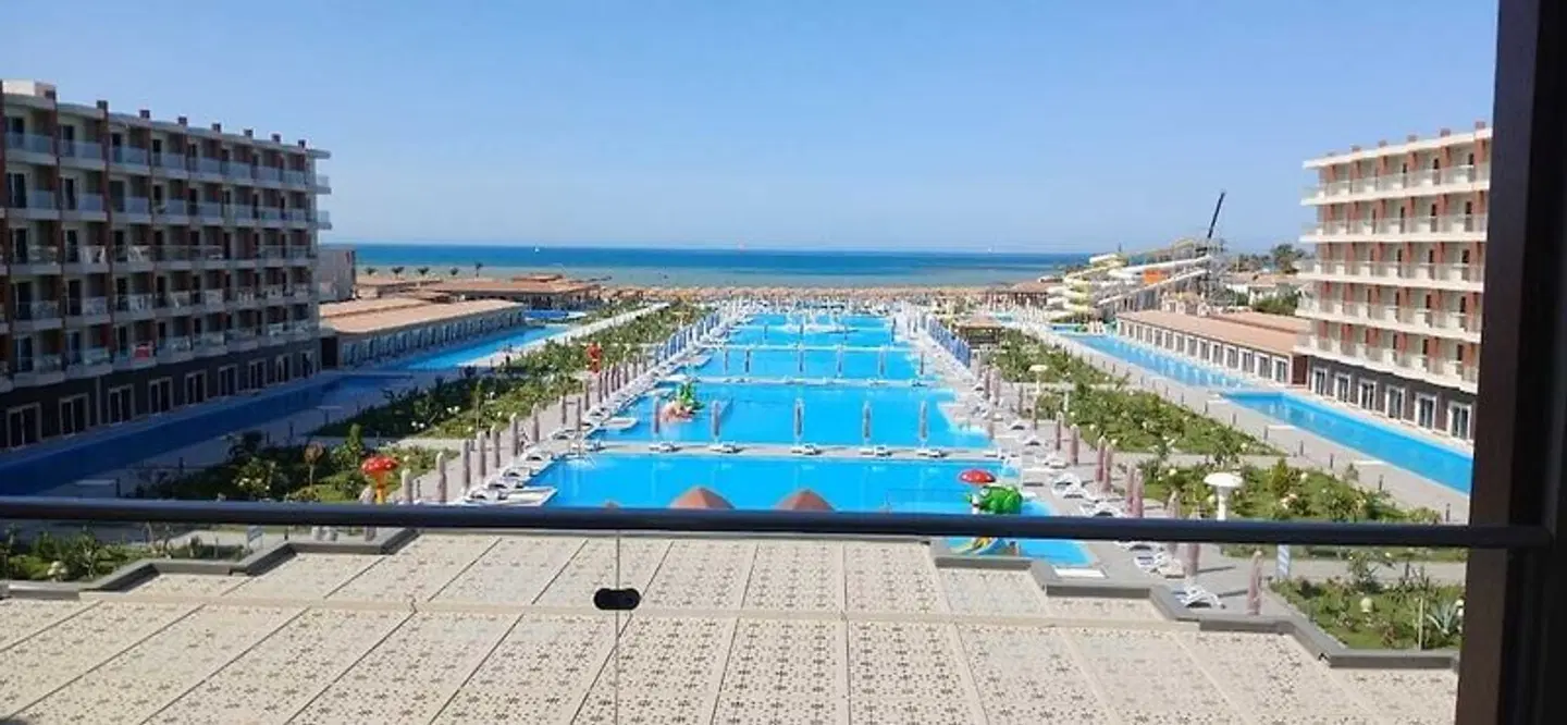 Rewaya Majestic Resort OUTDOOR_POOL