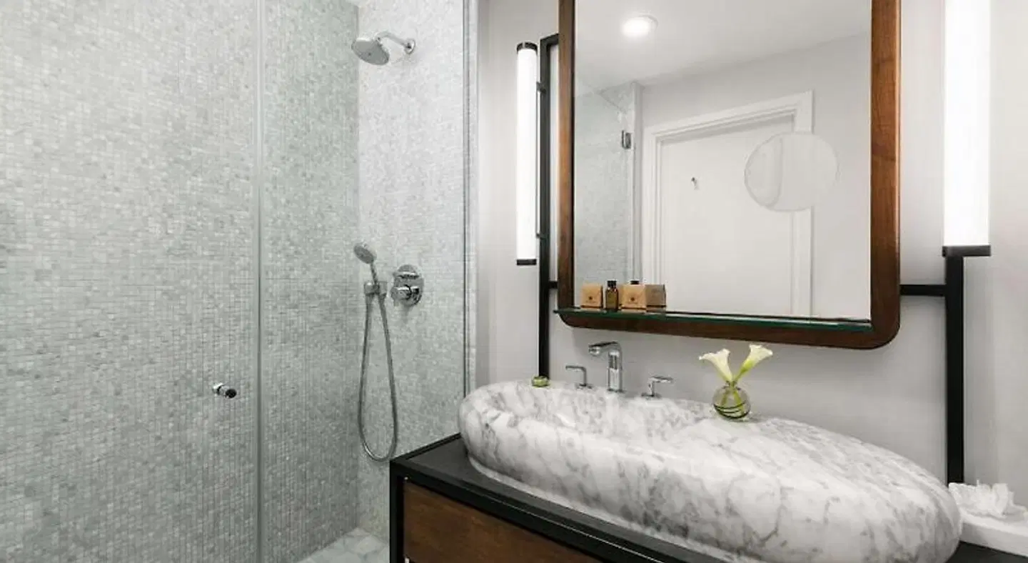 Hotel Seville NoMad Badezimmer