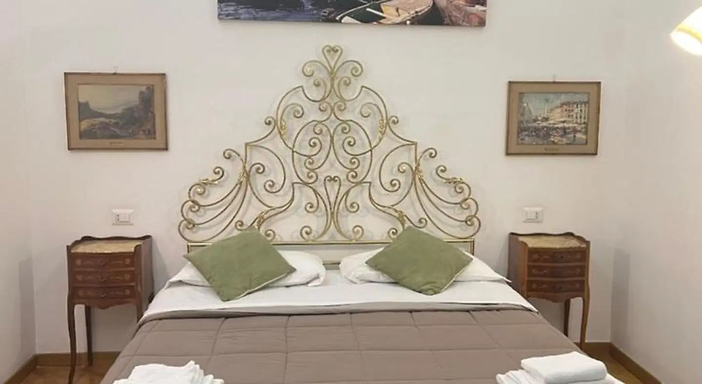 Di Palma Suite ROOM_EXAMPLE