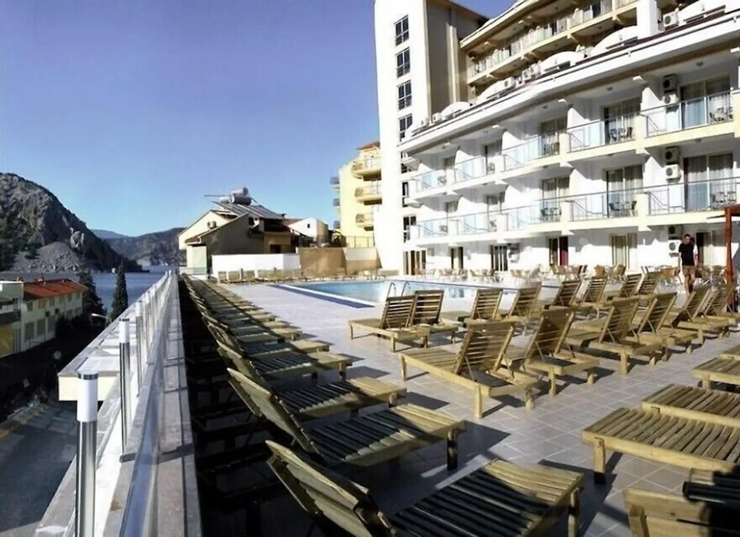 Meric Hotel Turunc EXTERIOR