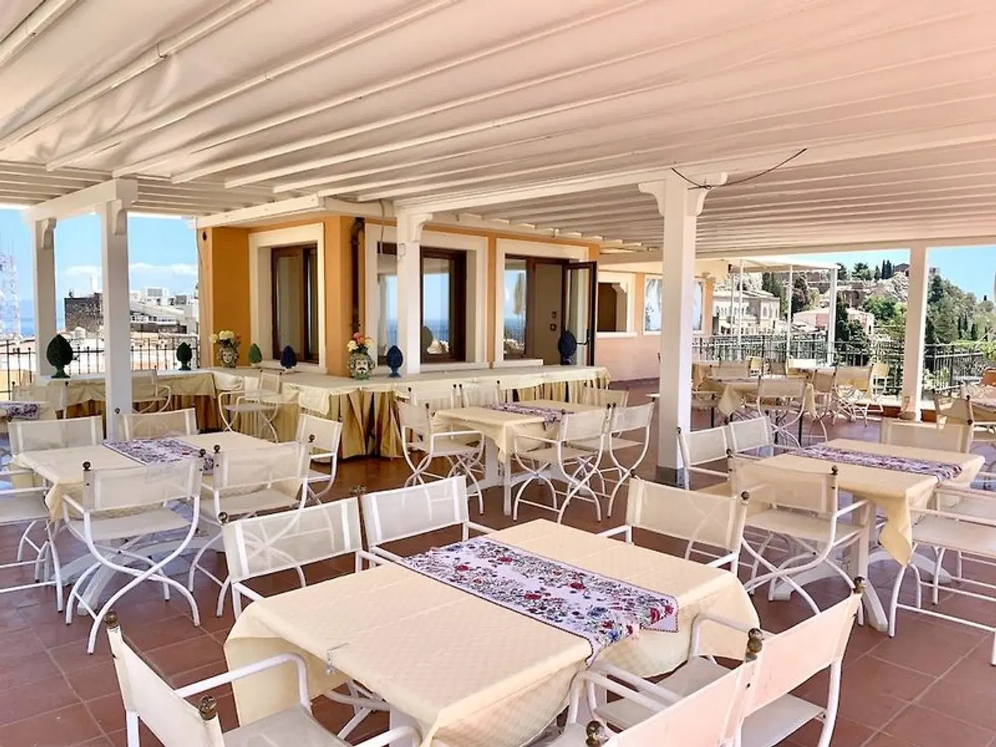 Isabella Restaurant