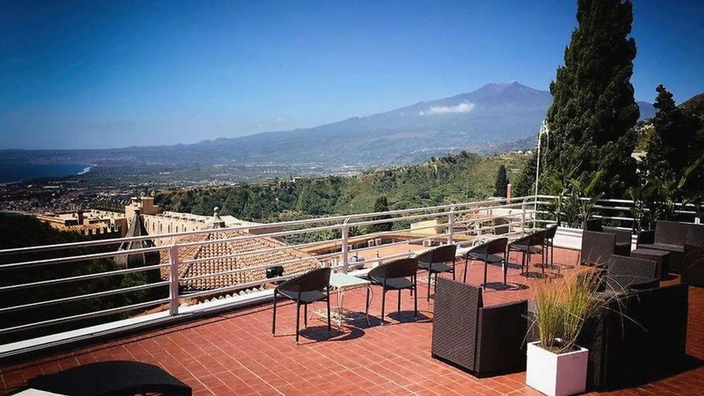 Continental Terrasse