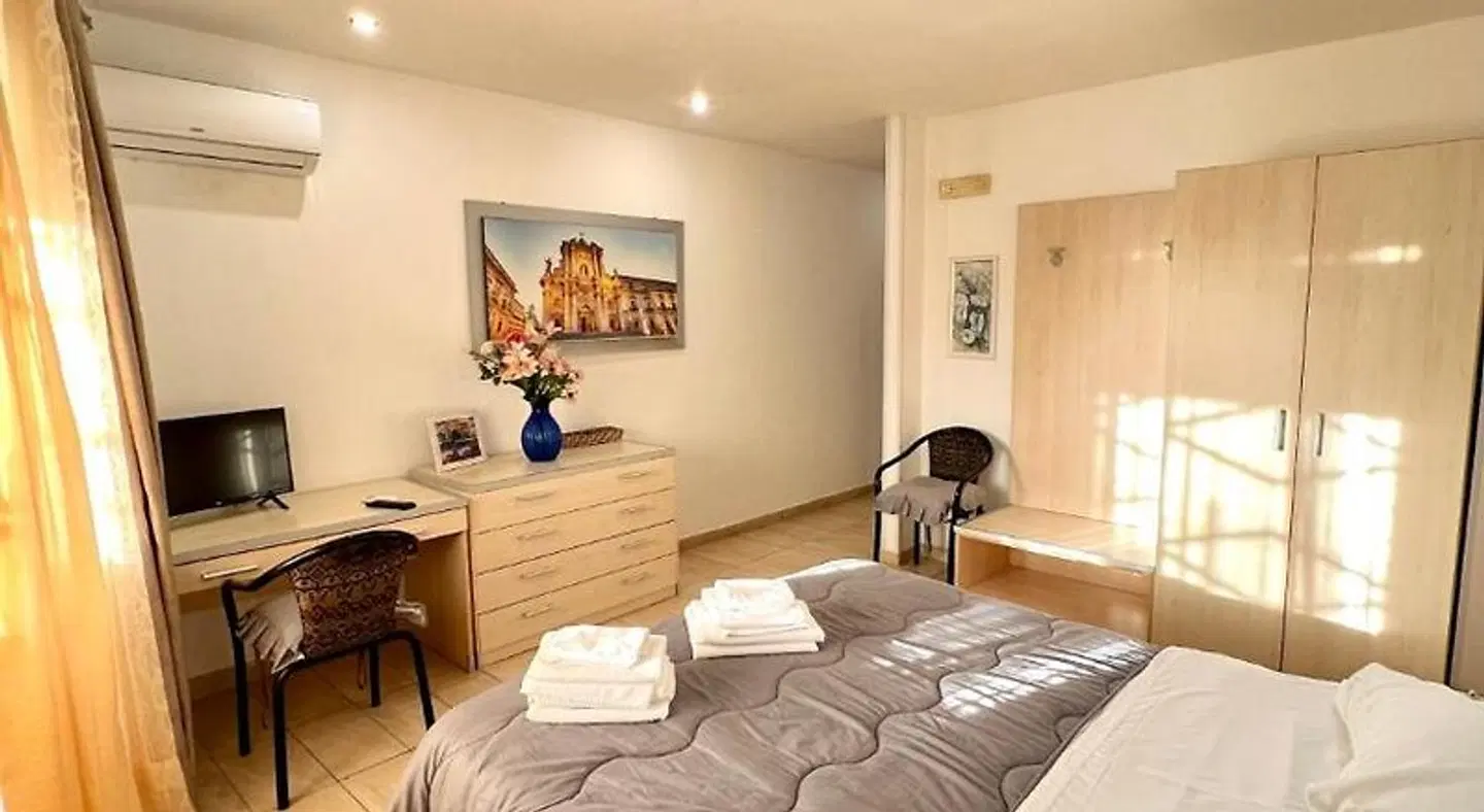 Como ROOM_EXAMPLE