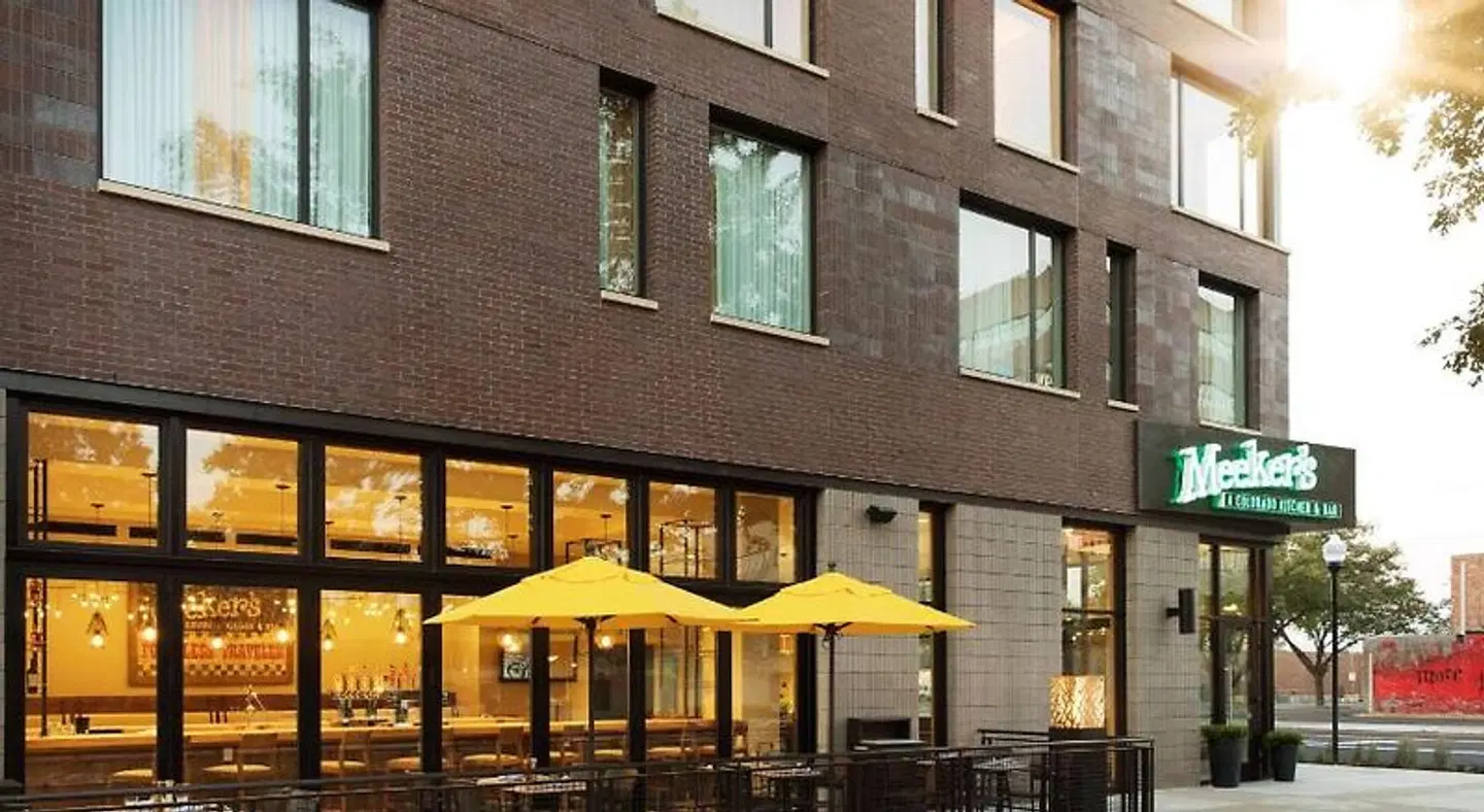 DoubleTree by Hilton Greeley at Lincoln Park EXTERIOR