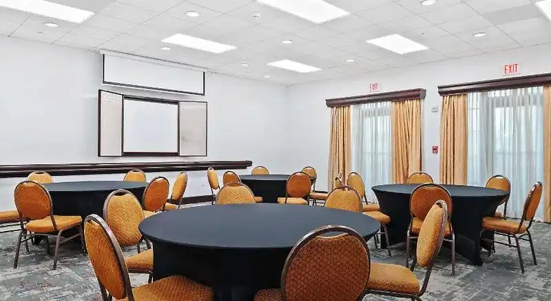 Homewood Suites by Hilton Ft.Lauderdale Airport-Cruise Port – Hotelfoto
