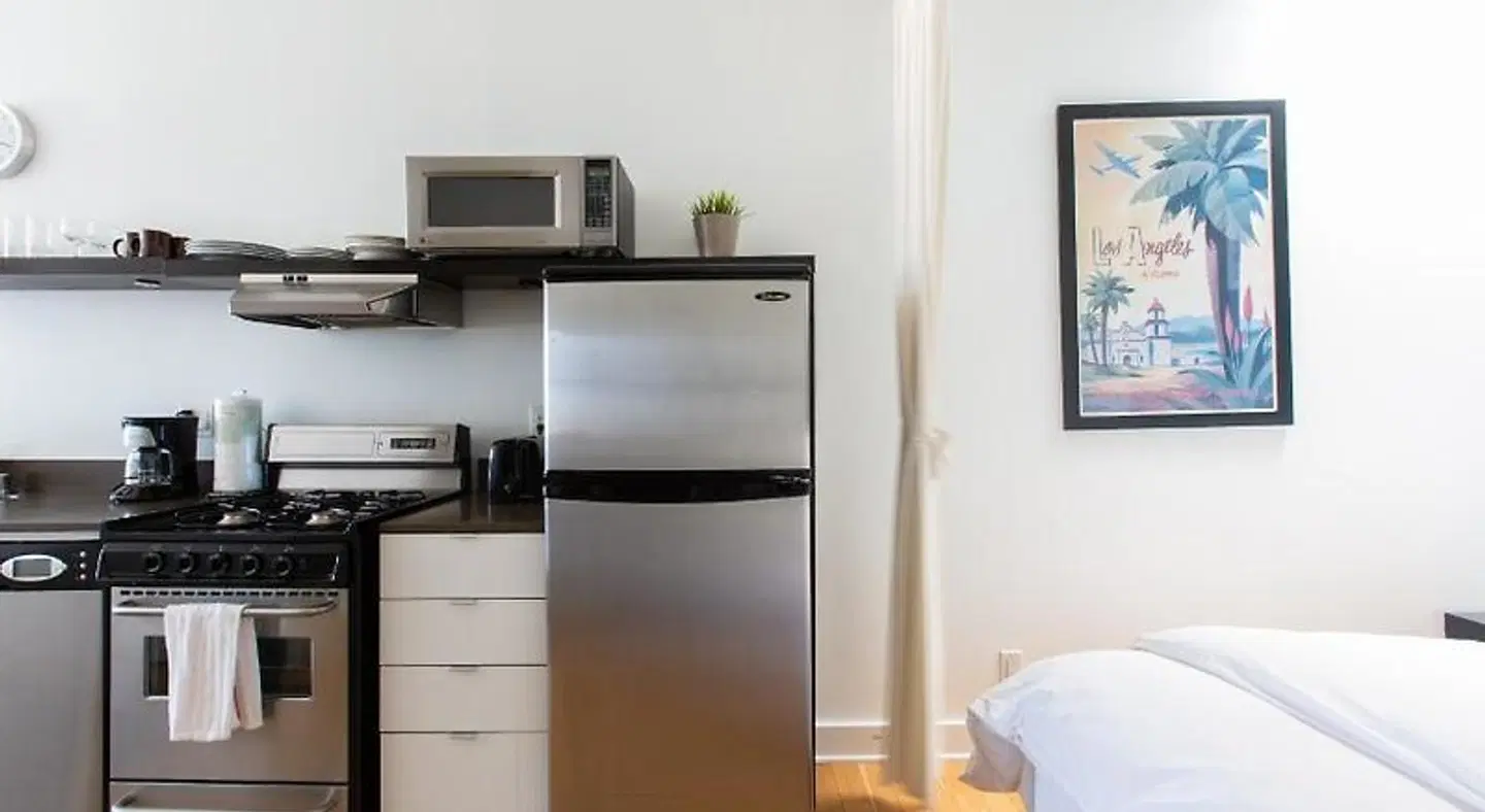 Su Casa at Venice Beach ROOM_EXAMPLE