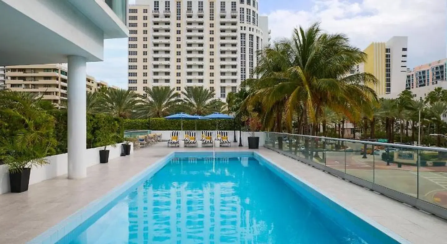 Hyatt Centric South Beach Miami OUTDOOR_POOL