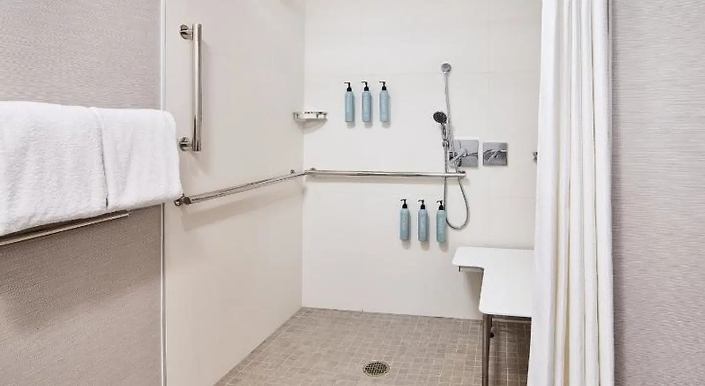 Courtyard by Marriott Fort Collins Badezimmer