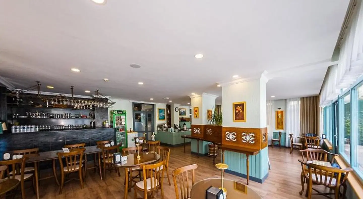 Triana Hotel Bar