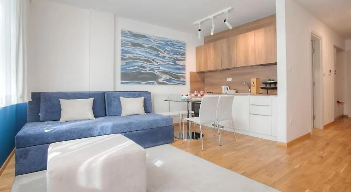 Fontana Seafront Residences ROOM_EXAMPLE