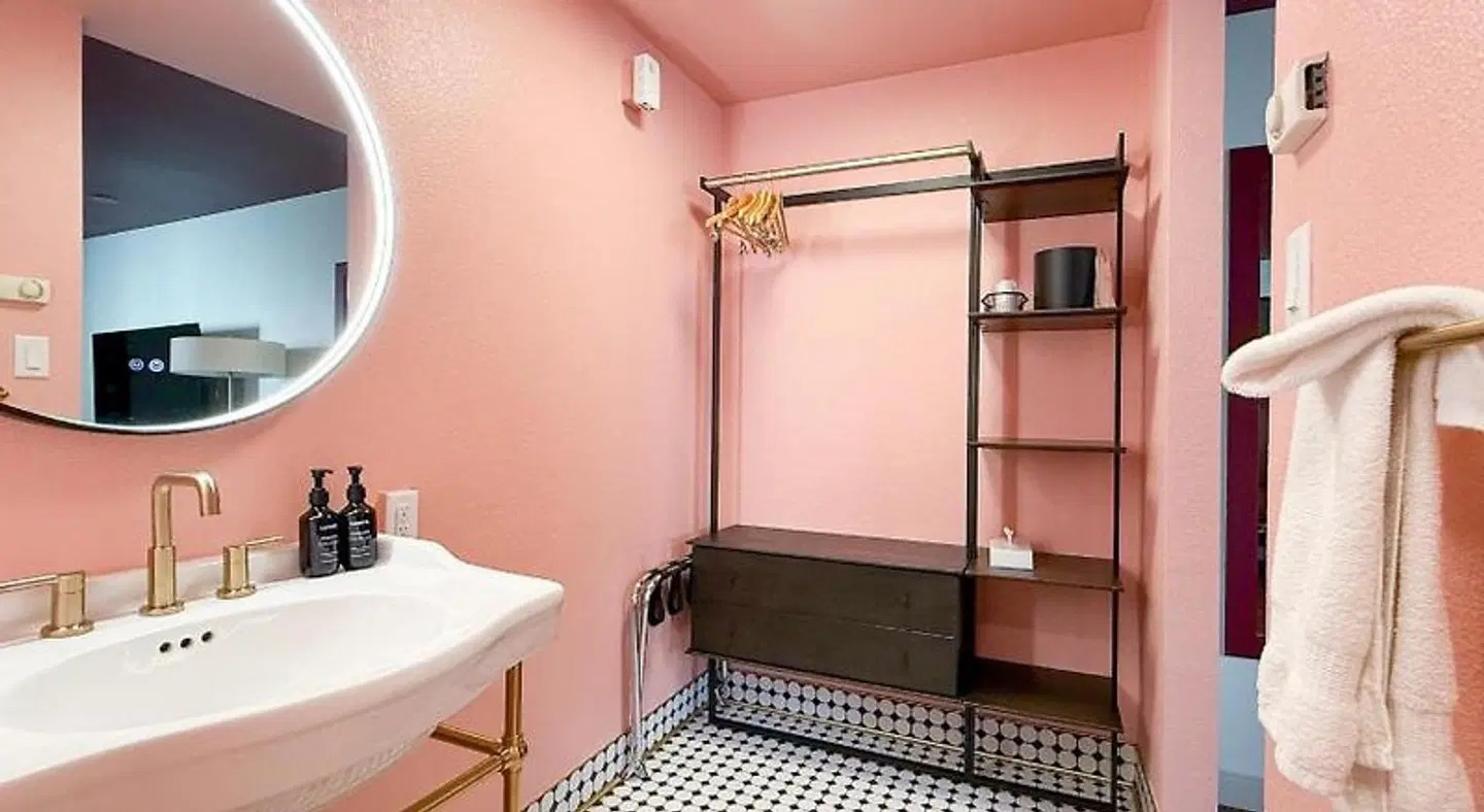 Best Western University Inn Badezimmer