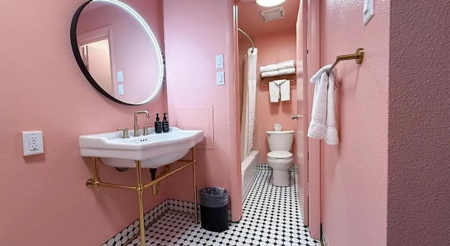 Best Western University Inn HEALTH_BEAUTY