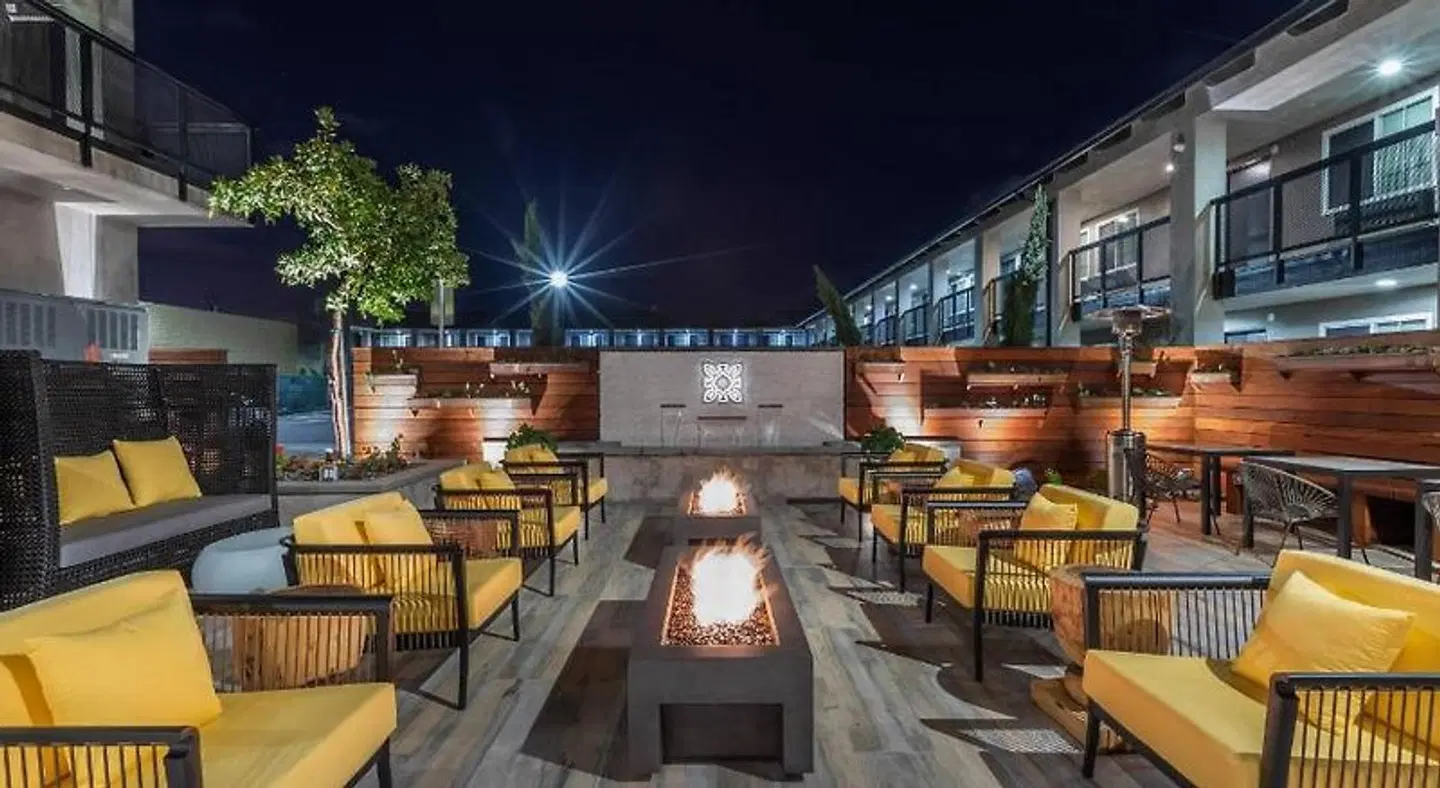 Bluestem Hotel Torrance-Los Angeles, Ascend Hotel Collection Restaurant