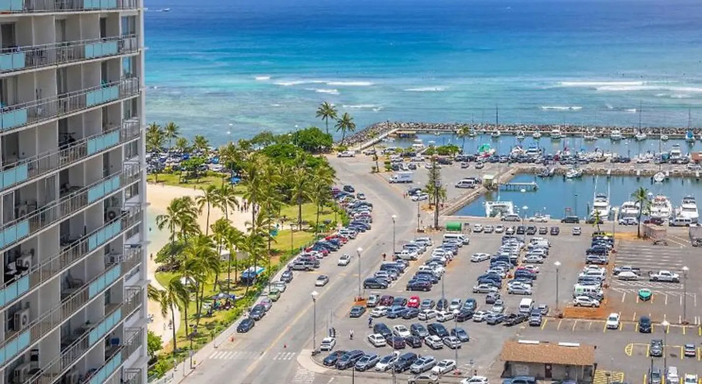 Waikiki Marina Resort at the Ilikai Strand