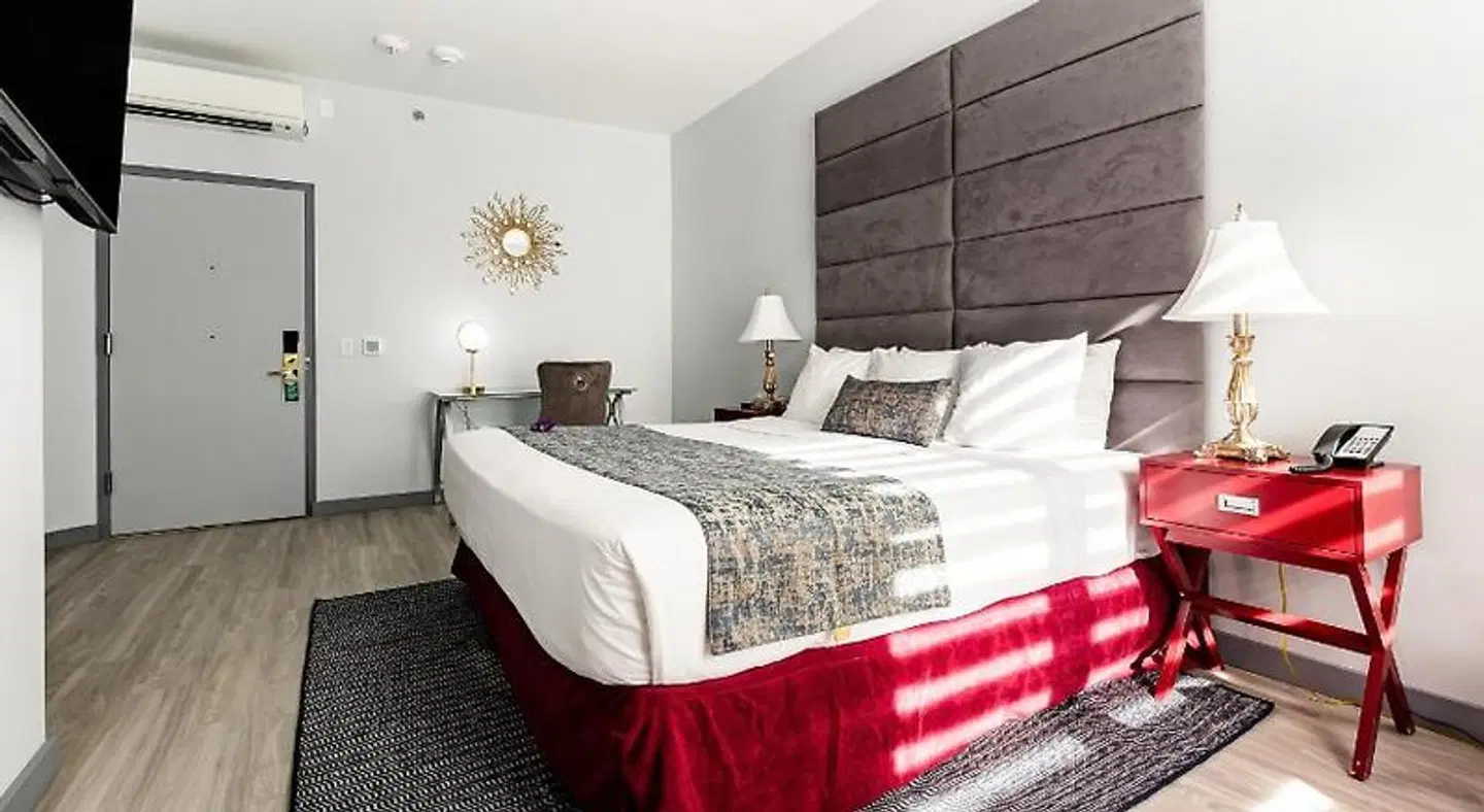 St. James ROOM_EXAMPLE