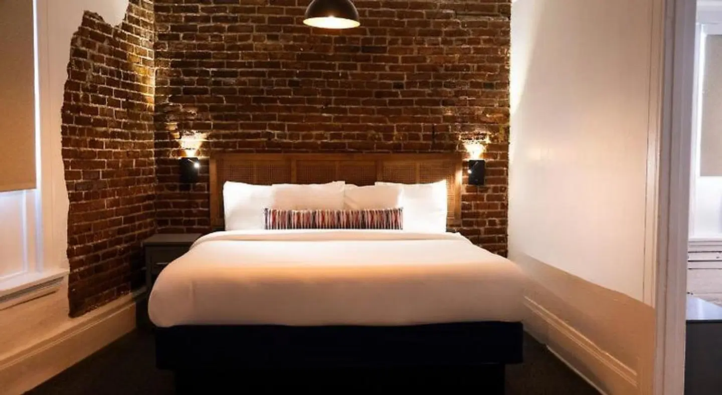 American Hotel ROOM_EXAMPLE