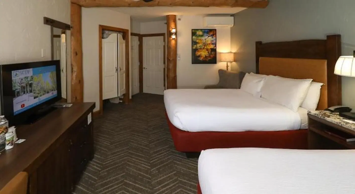 The Lodge at Breckenridge ROOM_EXAMPLE