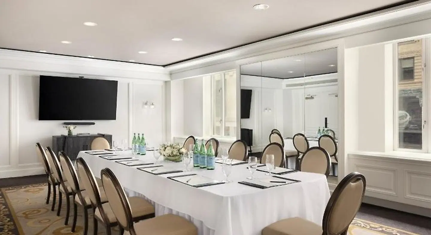 Omni Berkshire Place Konferenz