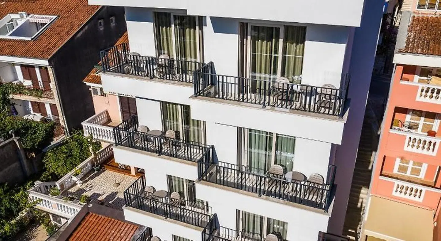 Hotel Bono EXTERIOR