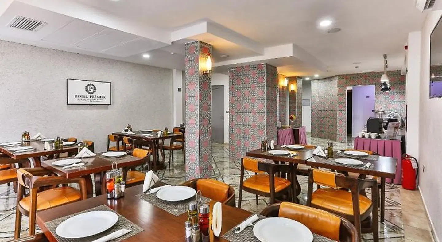 Hotel Premier Bar