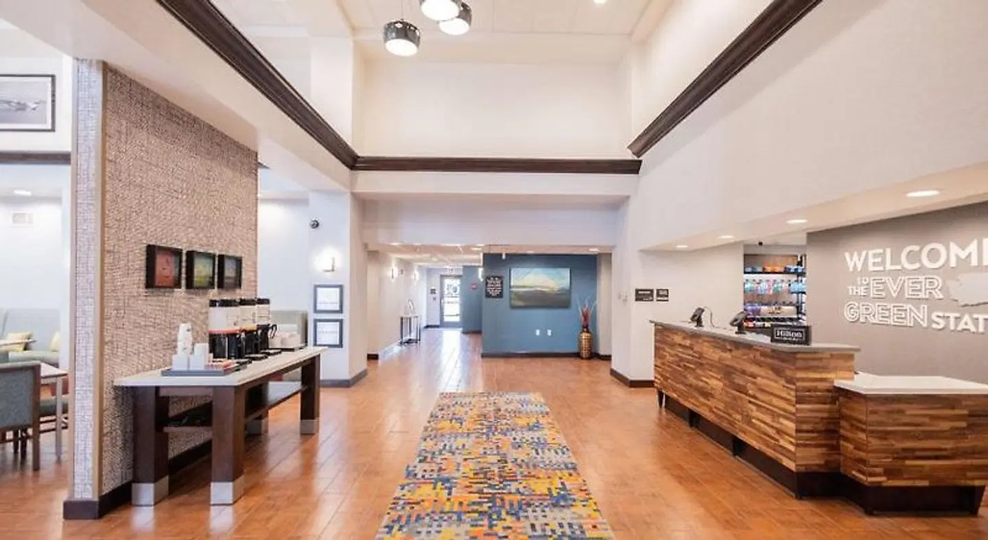 Hampton Inn & Suites Seattle/Kent,WA LOUNGE_LOBBY