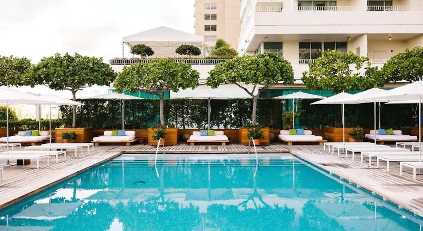 The Modern Honolulu OUTDOOR_POOL