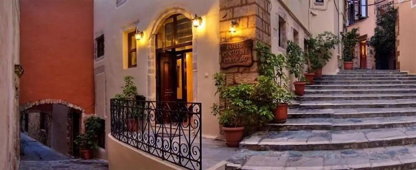 Porto Del Colombo Traditional Boutique Hotel EXTERIOR